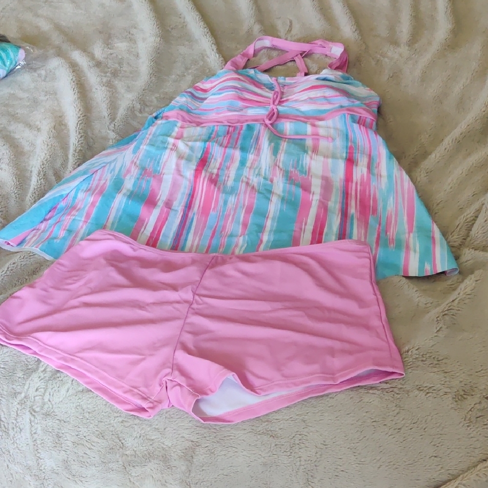 Colorful Tankini Set with Shorts
